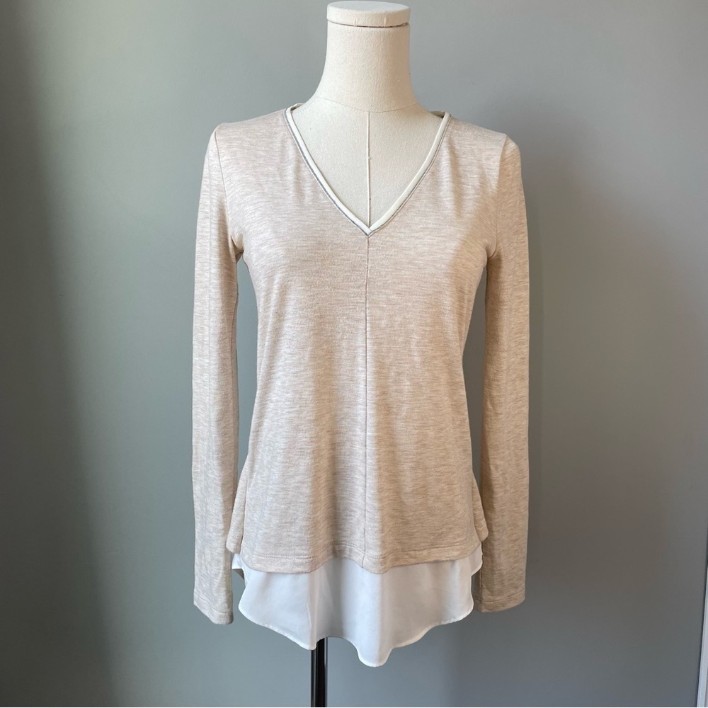 WHBM V-Neck Chiffon Long Sleeve T-Shirt | Oatmeal Sz XXS Split Back High Low Hem
